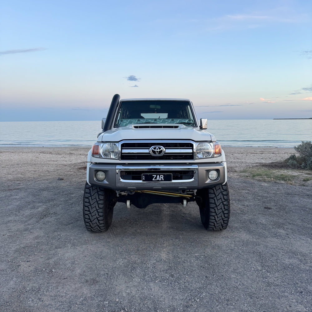 
                  
                    Solar Screens for Toyota Landcruiser 76 Series
                  
                