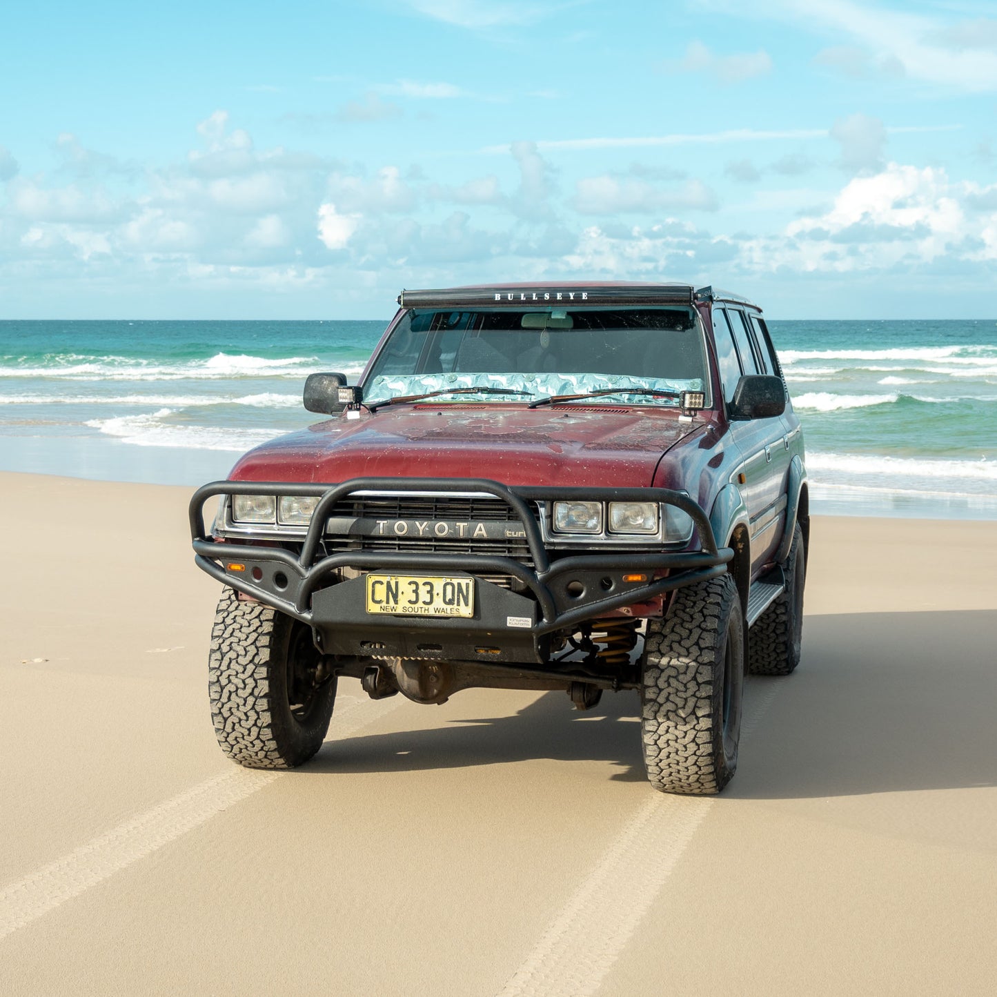 
                  
                    80 series roof mounted light bar bullseye bracket
                  
                