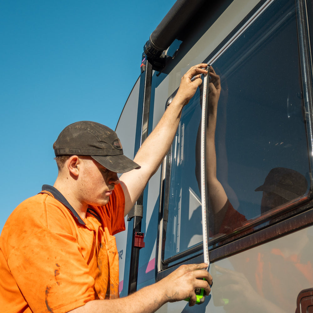 Solar Screen caravan measure