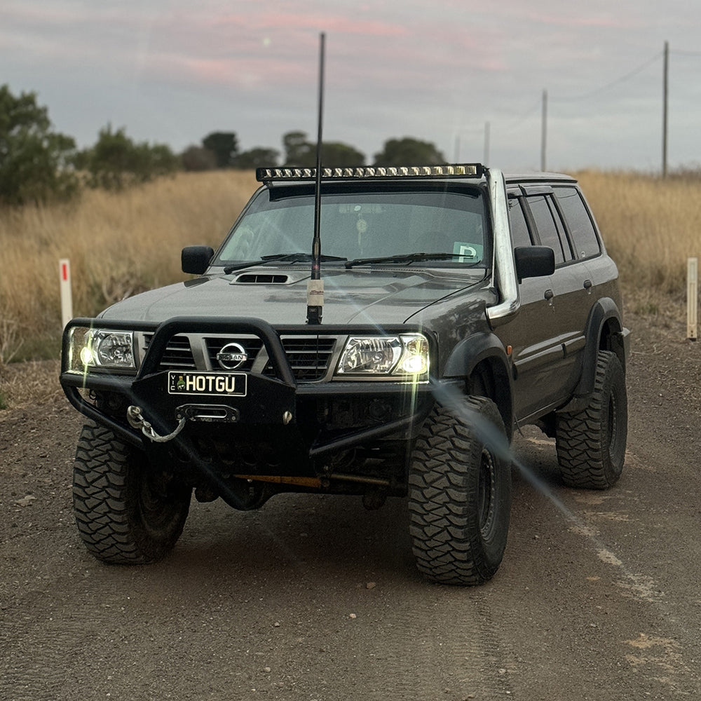 GU Patrol Bullseye Bracket Roof Mounted Lightbar