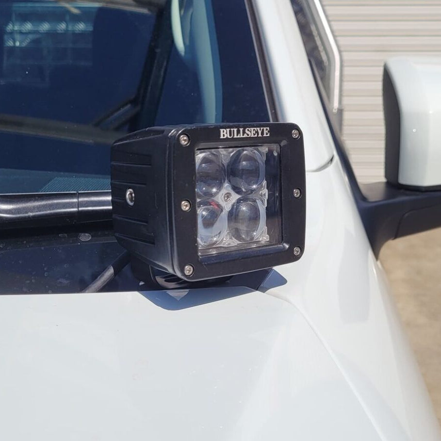 
                  
                    D-MAX Light and Aerial Bonnet Mount
                  
                