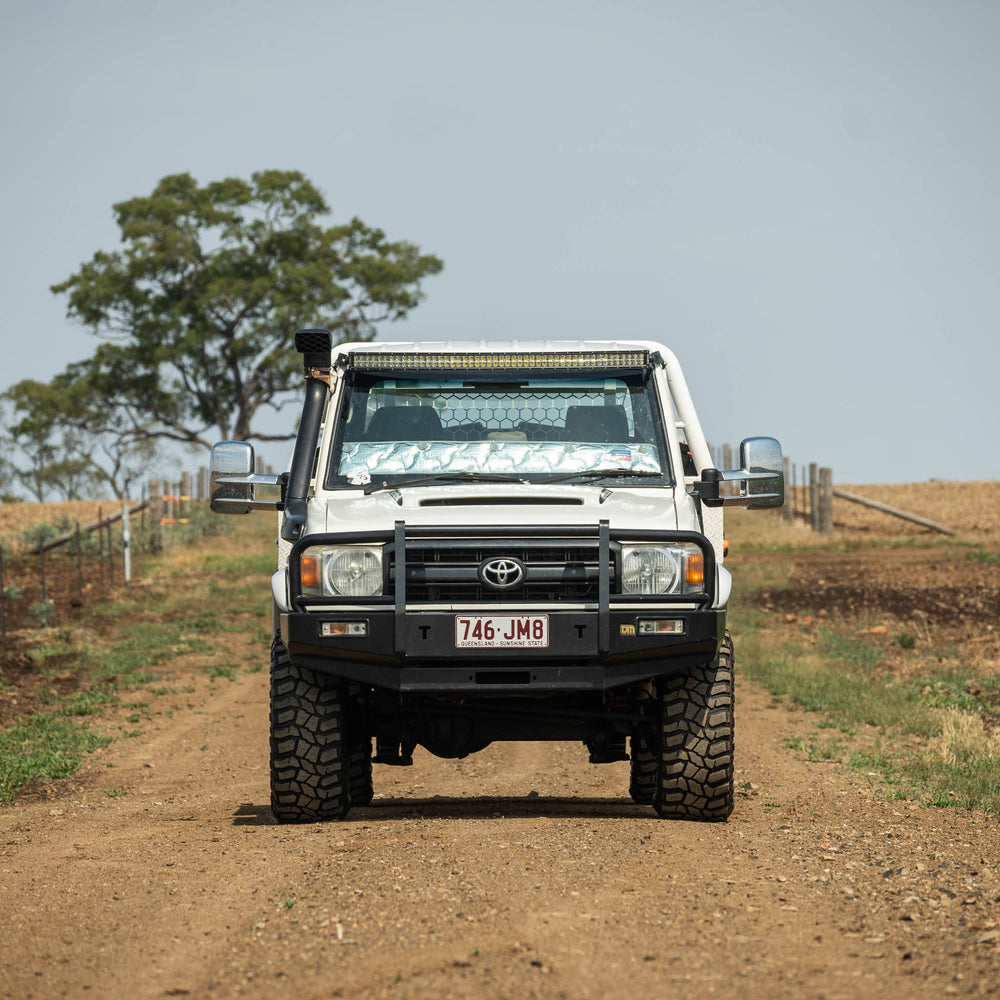 
                  
                    79 Series Landcruiser Lightbar Roof Mount
                  
                